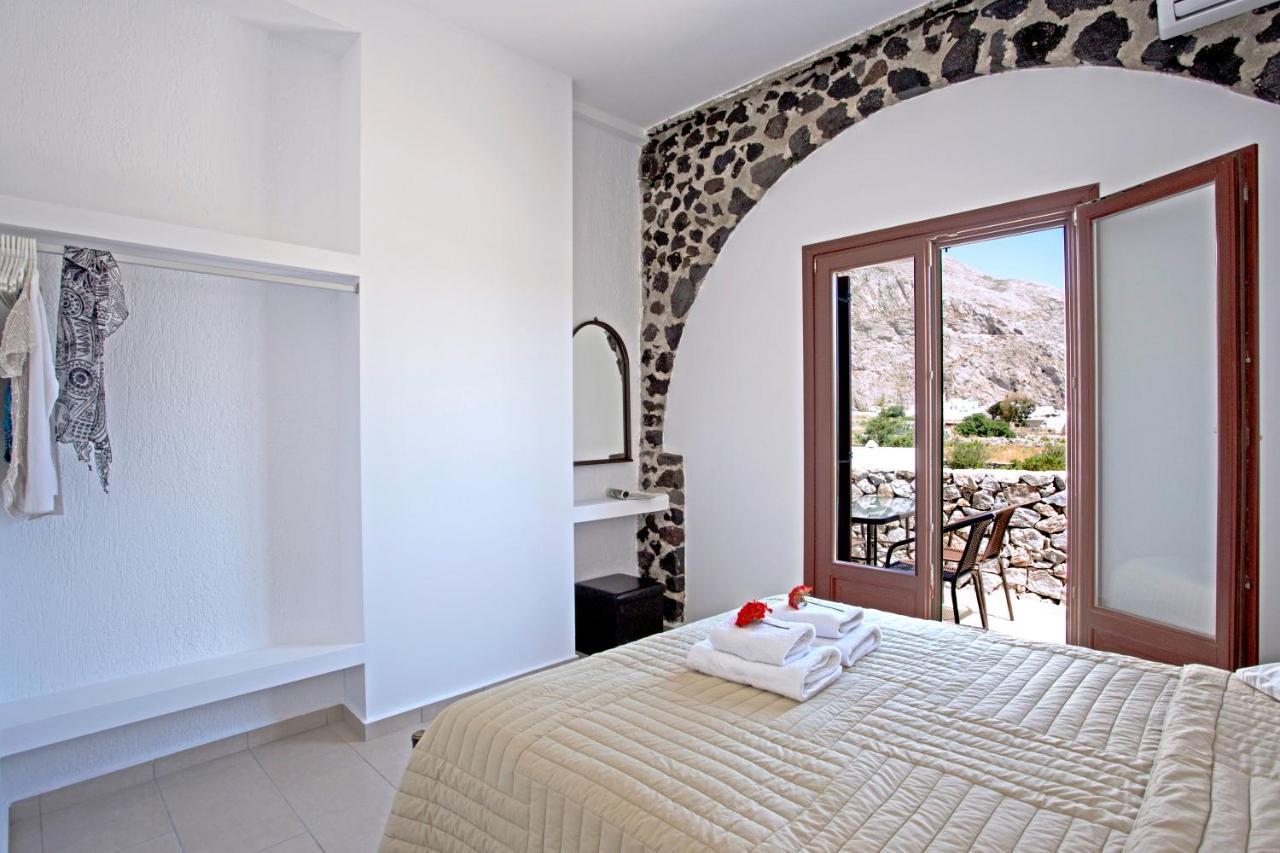 Birds Villa Apartments - Including Car Rental Períssa Extérieur photo