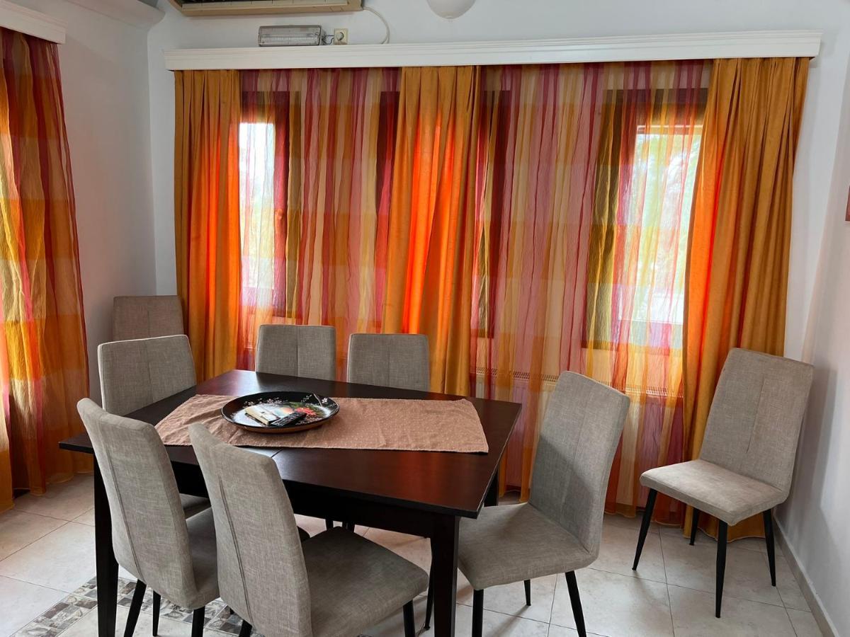 Birds Villa Apartments - Including Car Rental Períssa Extérieur photo