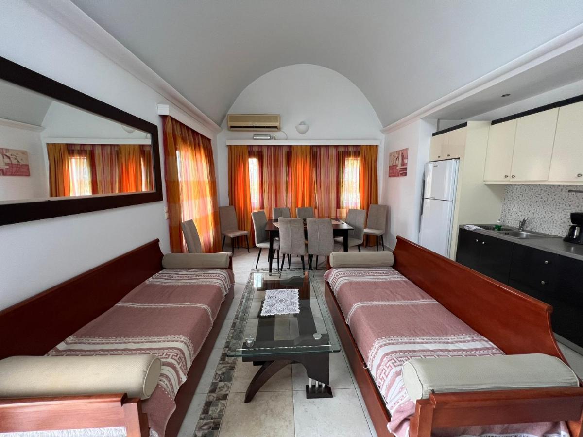 Birds Villa Apartments - Including Car Rental Períssa Extérieur photo