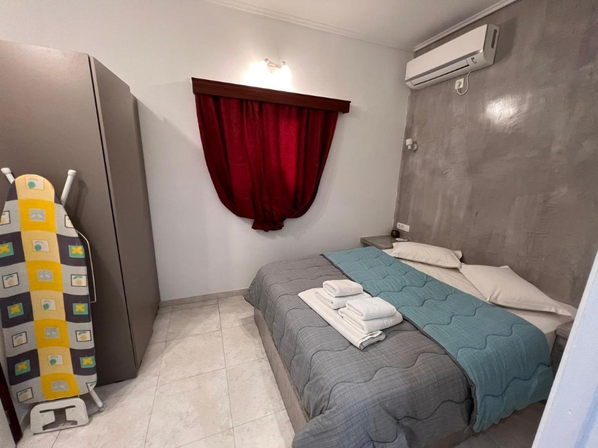 Birds Villa Apartments - Including Car Rental Períssa Extérieur photo
