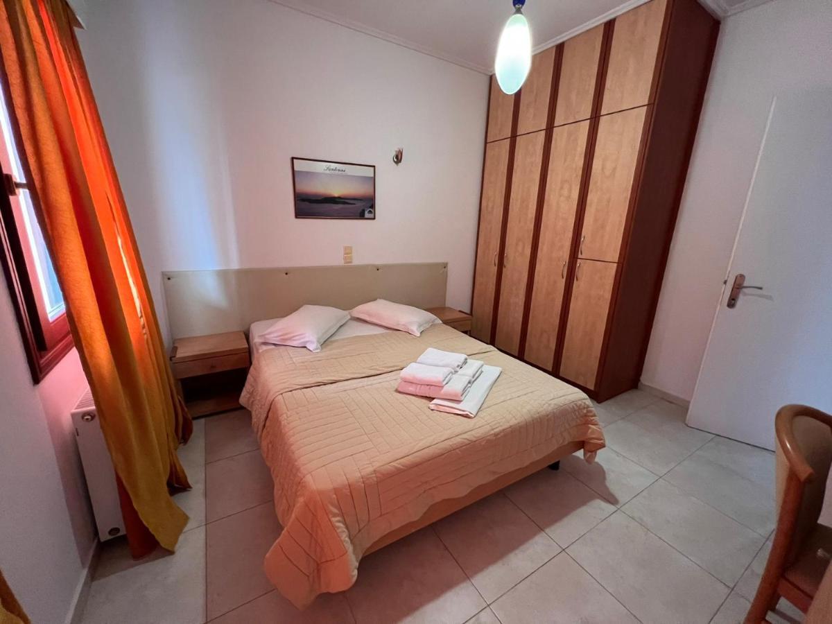 Birds Villa Apartments - Including Car Rental Períssa Extérieur photo