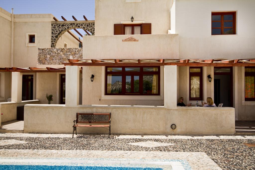 Birds Villa Apartments - Including Car Rental Períssa Extérieur photo