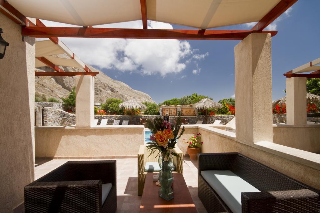 Birds Villa Apartments - Including Car Rental Períssa Extérieur photo